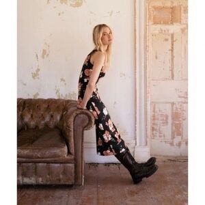 NWT!! WEWOREWHAT Muscle Tank Midi Dress Black Floral Stretch Cottagecore Medium